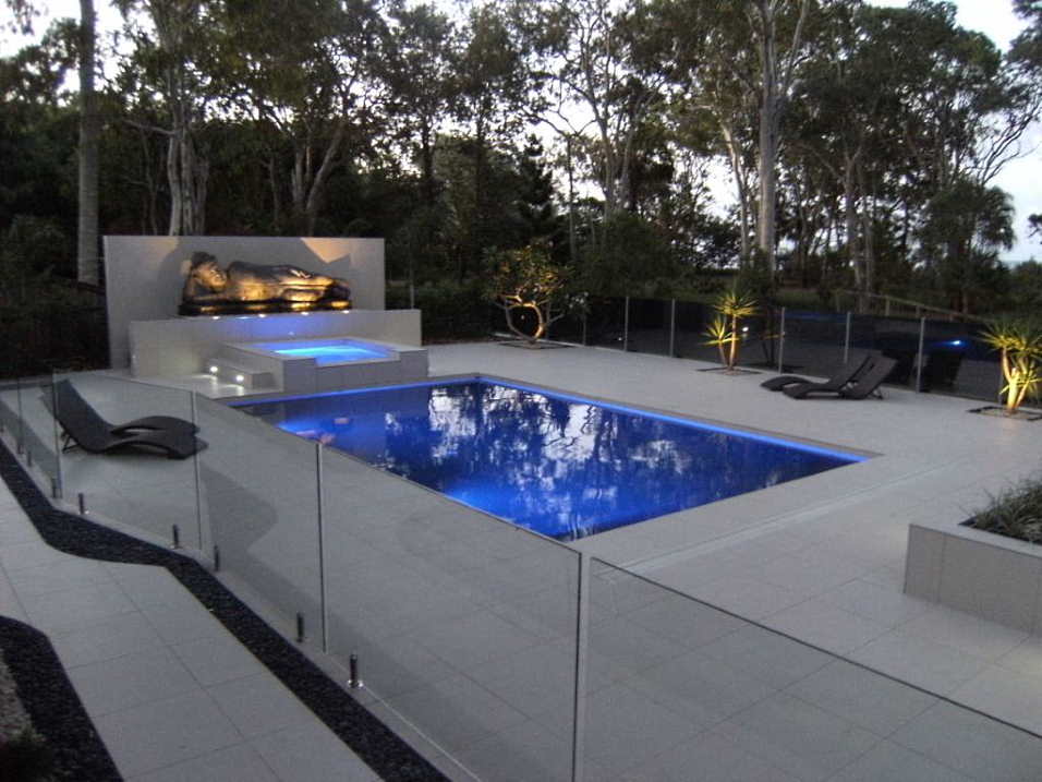 stunning-concrete-pool